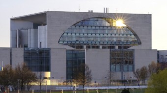 Bundesweite Photovoltaik-Pflicht und 150 Gigawatt Photovoltaik bis 2030
