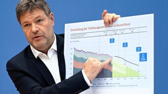 Habeck stellt Klimabilanz vor und will Anstrengungen in Sachen Klimaschutz verdreifachen